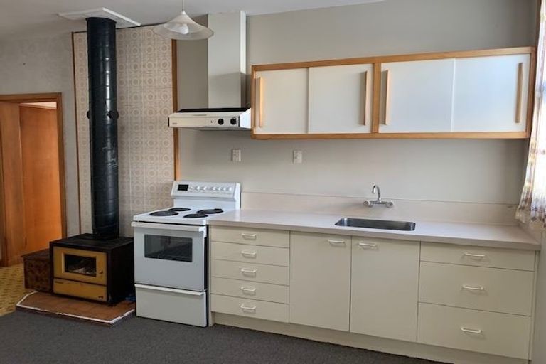 Photo of property in 84 High Street, Southbridge, 7602