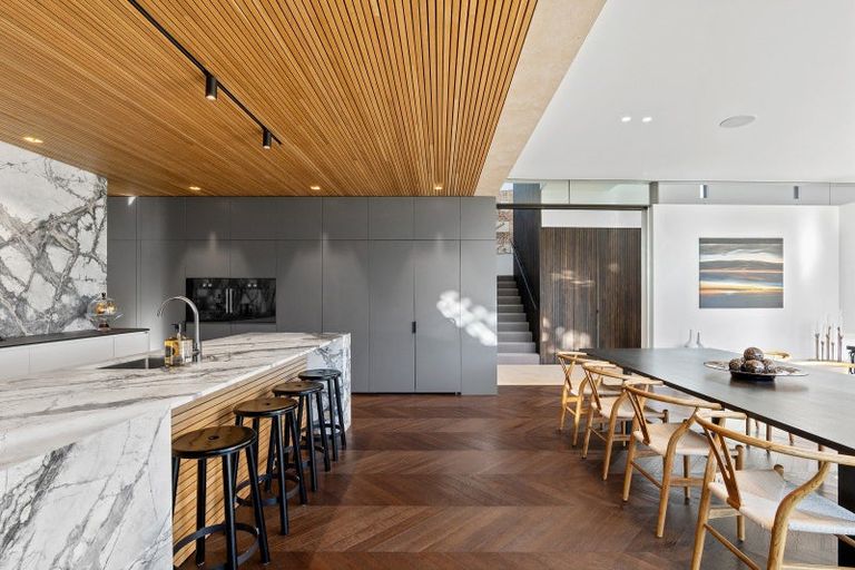 Photo of property in 48 Clissold Street, Merivale, Christchurch, 8014