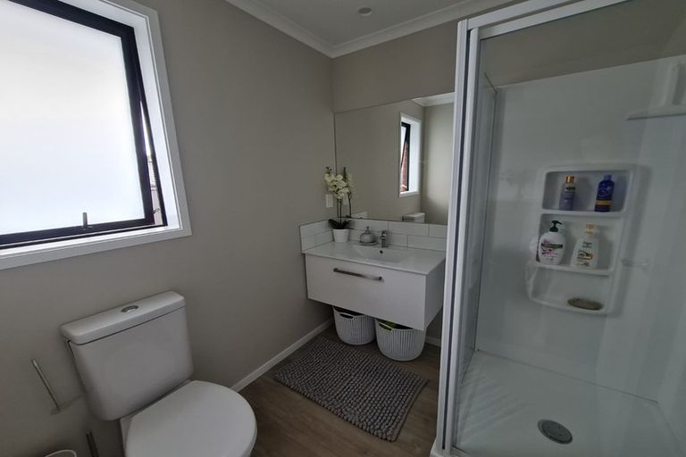 Photo of property in 16 Watene Way, Welcome Bay, Tauranga, 3112