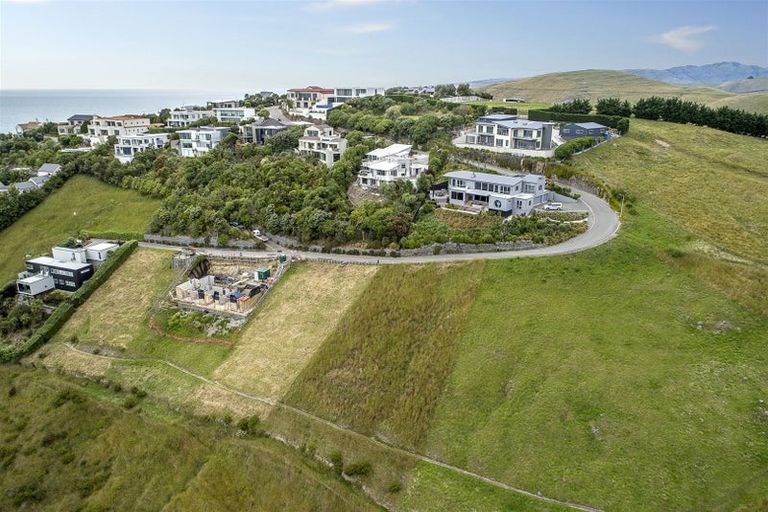 Photo of property in 24 Highview Lane, Scarborough, Christchurch, 8081