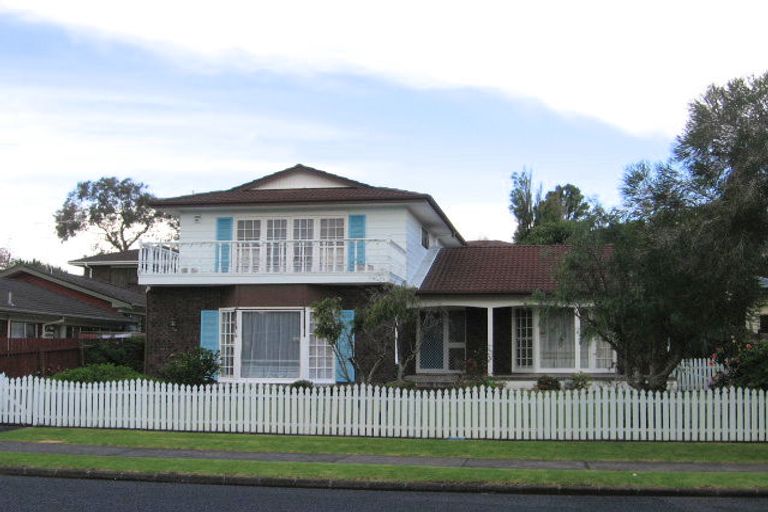 Photo of property in 7 Clovelly Road, Bucklands Beach, Auckland, 2012