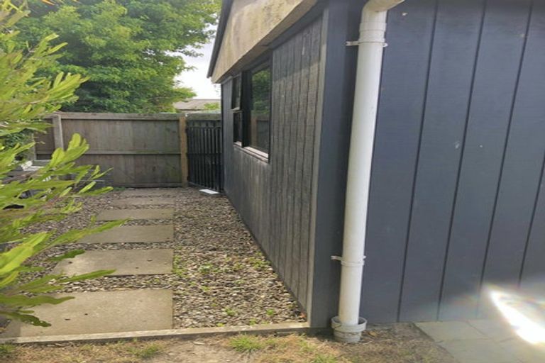 Photo of property in 8 Keighleys Road, Bromley, Christchurch, 8062