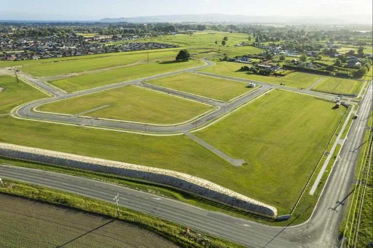 Photo of property in 4 Allan Avenue, Makauri, 4071