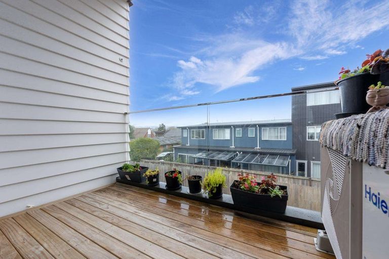 Photo of property in 9c Matuhi Rise, Henderson, Auckland, 0612