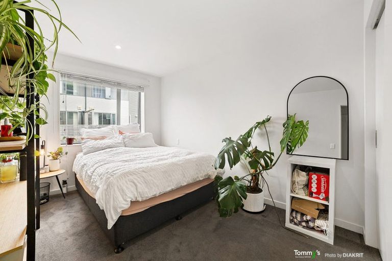 Photo of property in 27/31 Princess Terrace, Newtown, Wellington, 6021