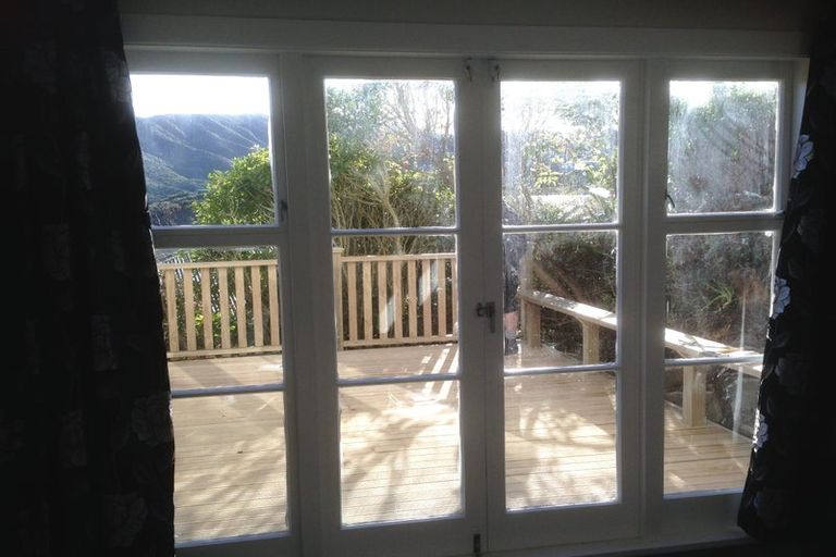 Photo of property in 72 Warwick Street, Wilton, Wellington, 6012