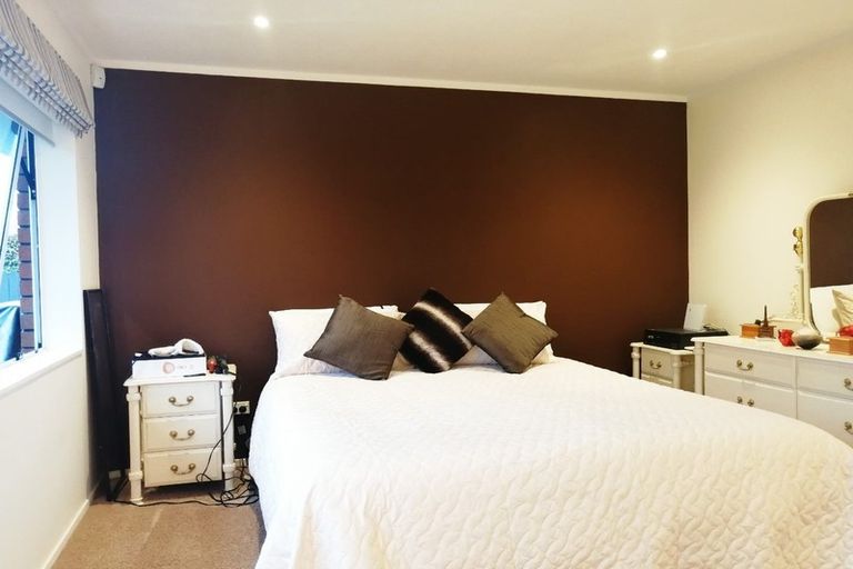 Photo of property in 2/10 Mangarata Avenue, Papatoetoe, Auckland, 2025