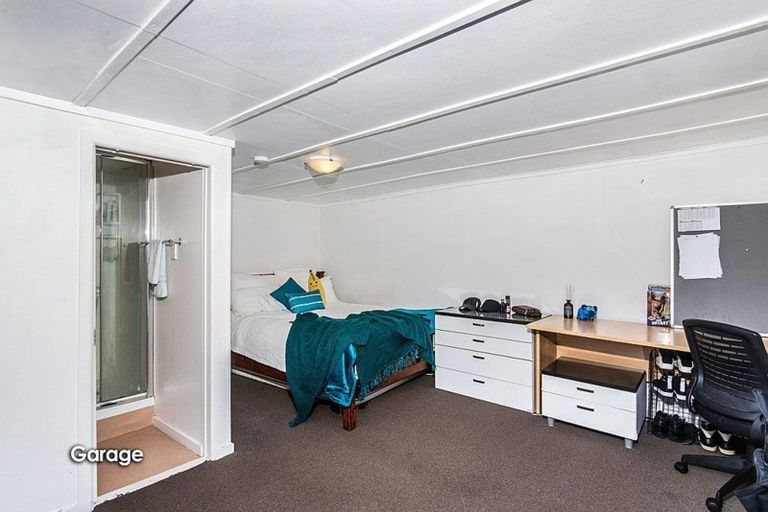 Photo of property in 1 Earp Street, Johnsonville, Wellington, 6037