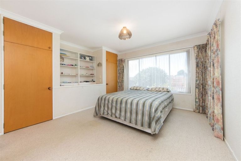 Photo of property in 74 Millbrook Road, Henderson, Auckland, 0612