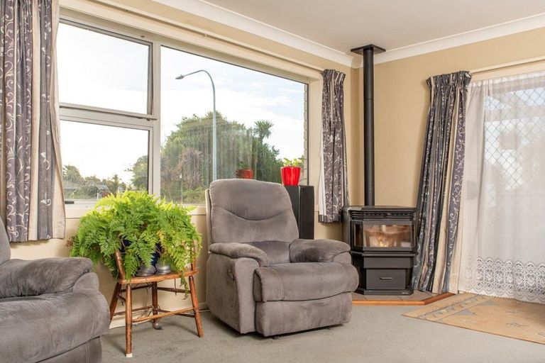 Photo of property in 3 Konini Place, Edgecumbe, 3120