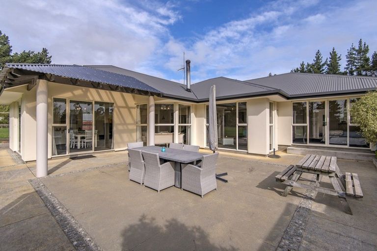 Photo of property in 206 Langdales Road, West Melton, Christchurch, 7676