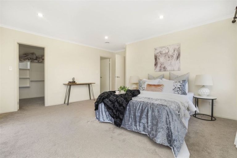 Photo of property in 12 Heathfield Avenue, Huntington, Hamilton, 3210