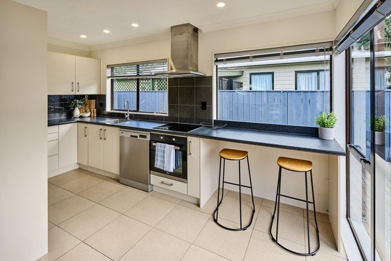 Photo of property in 41 Owen Street, Belmont, Lower Hutt, 5010