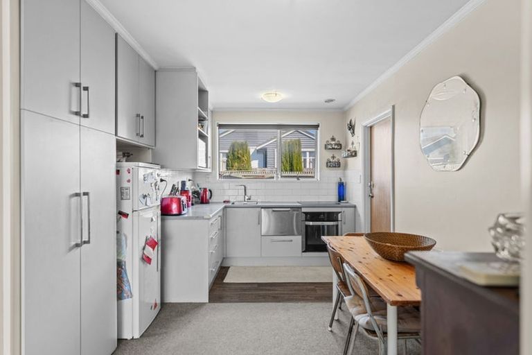 Photo of property in 1/1 Craven Street, Sockburn, Christchurch, 8042