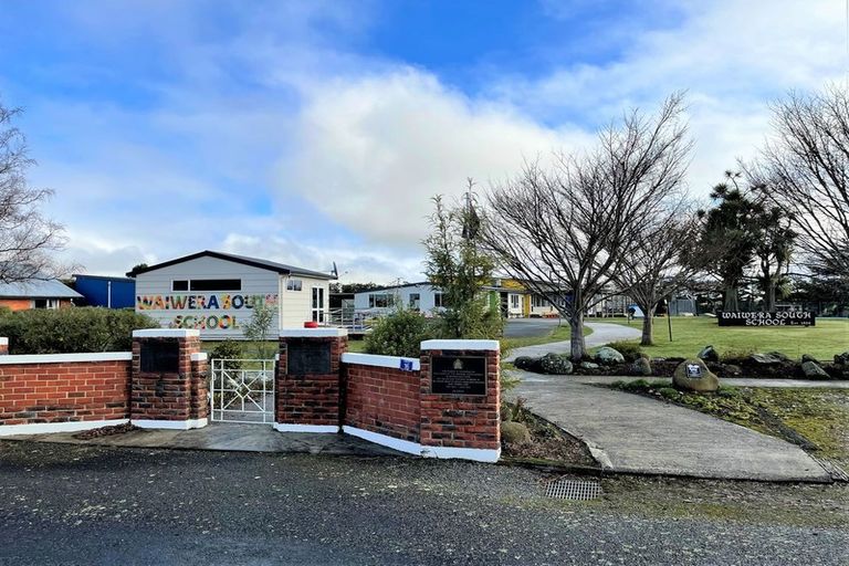 Photo of property in 15 May Street, Waiwera South, Clinton, 9584
