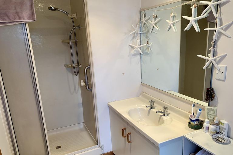 Photo of property in 11 Grey Street, Kawakawa, 0210