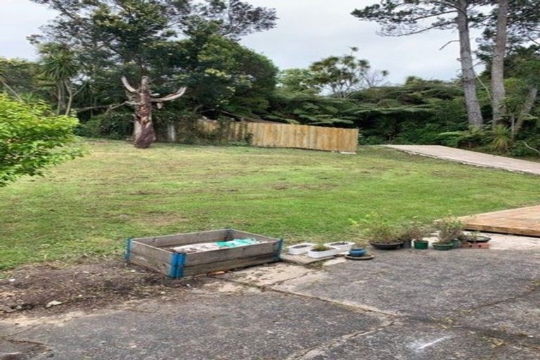 Photo of property in 662a Beach Road, Browns Bay, Auckland, 0630
