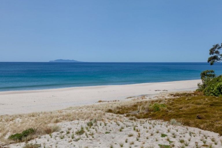 Photo of property in 36a Fishermans Bend, Whiritoa, Whangamata, 3691