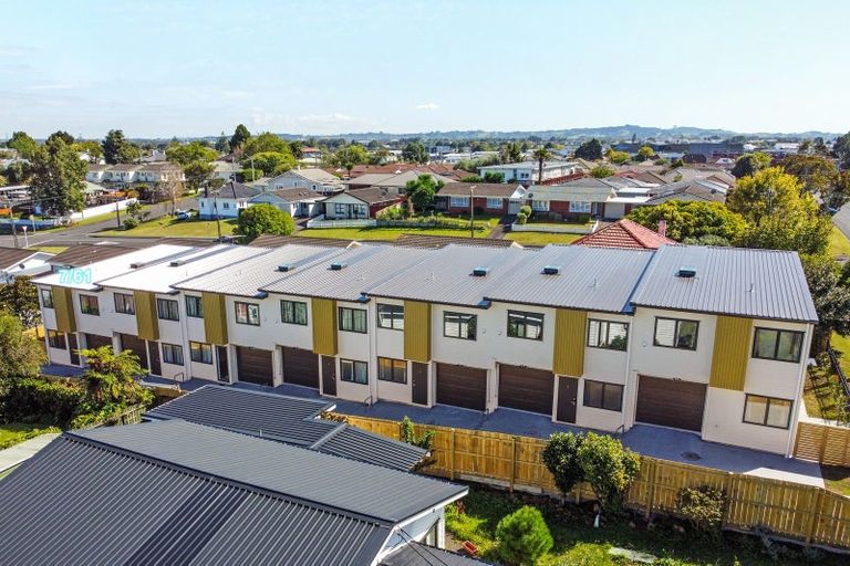 Photo of property in 7/61 East Street, Papakura, 2110