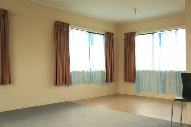 Photo of property in 148 Shifnal Drive, Randwick Park, Auckland, 2105