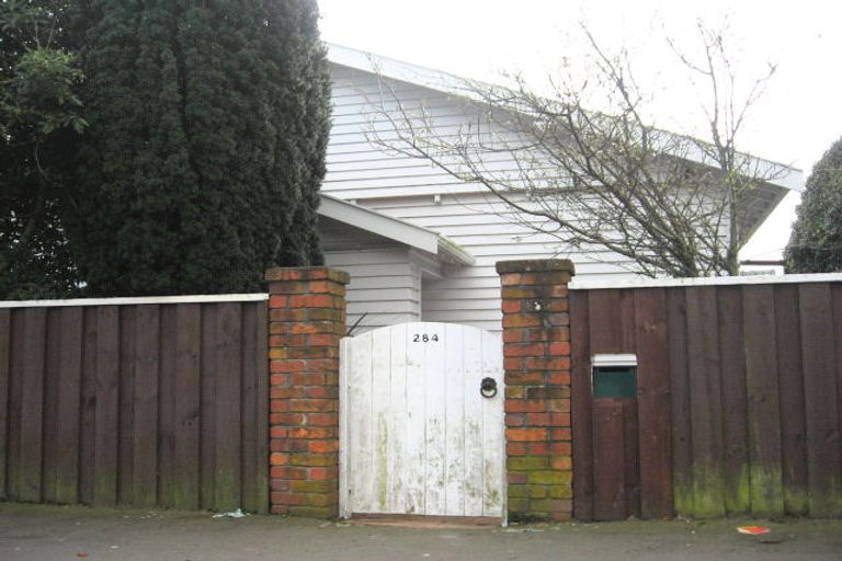 Photo of property in 284 Karori Road, Karori, Wellington, 6012