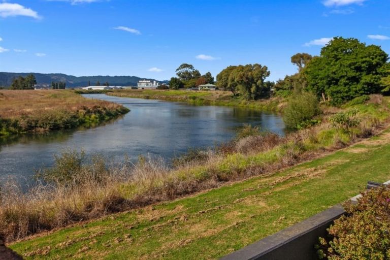 Photo of property in 97 College Road, Edgecumbe, 3120