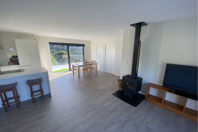 Photo of property in 11 Kaha Place, Russell, 0272