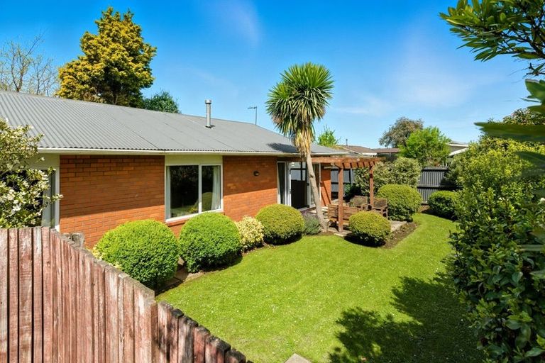 Photo of property in 1/10 Jarrow Place, Halswell, Christchurch, 8025