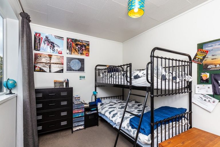 Photo of property in 2 Hampstead Place, Richmond Heights, Taupo, 3330