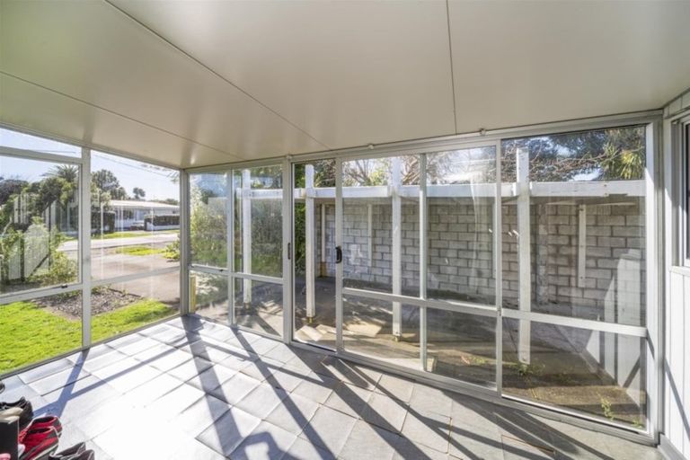 Photo of property in 97 Puriri Street, Hawera, 4610