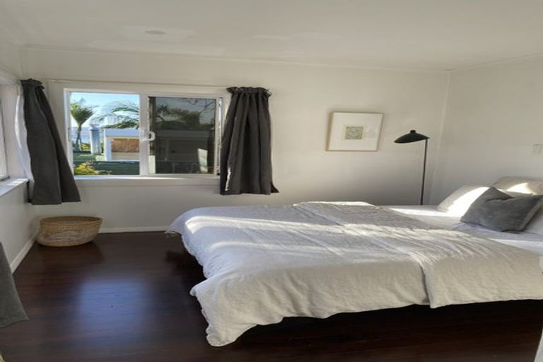 Photo of property in 10 Tizard Road, Birkenhead, Auckland, 0626