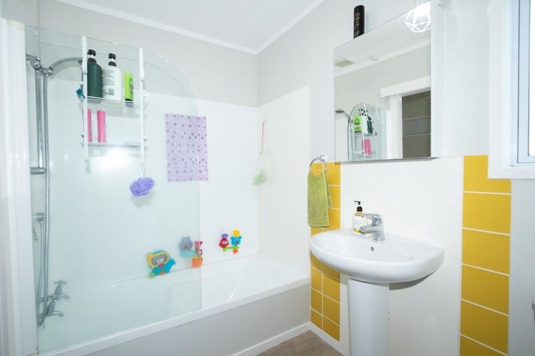 Photo of property in 57 Waipa Esplanade, Ngaruawahia, 3720