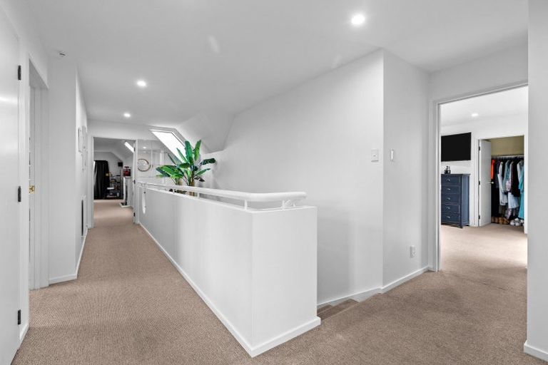 Photo of property in 113 John F Kennedy Drive, Milson, Palmerston North, 4414