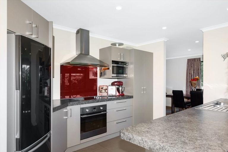 Photo of property in 55 Nelson Avenue, Aotea, Porirua, 5024