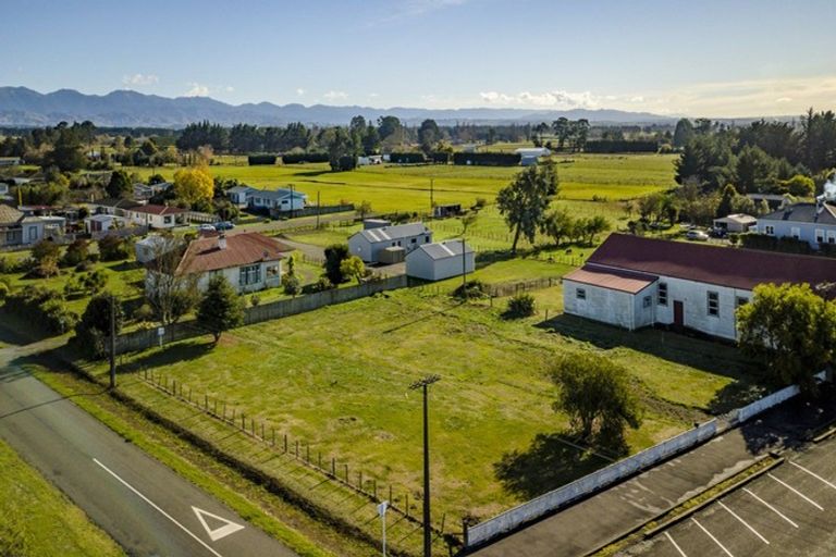 Photo of property in 15 Meta Street, Takapau, 4203
