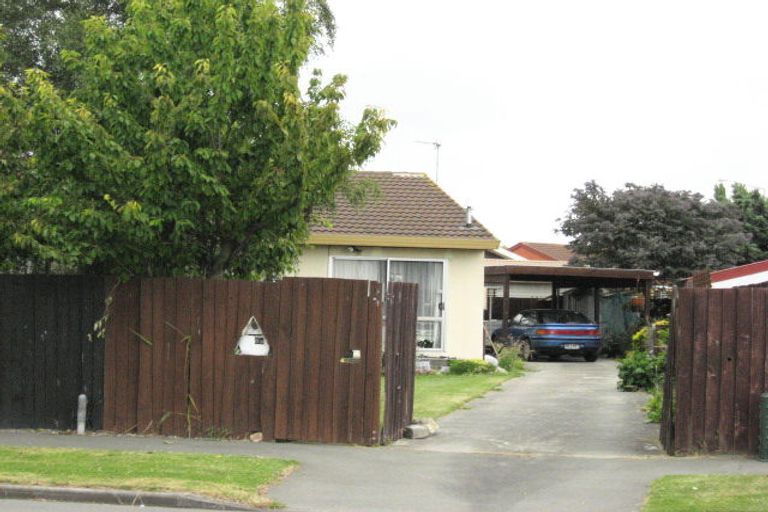 Photo of property in 6b Hersham Place, Bromley, Christchurch, 8062