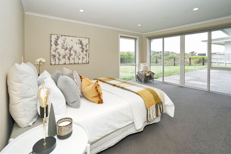 Photo of property in 12 Vanquish Place, Flagstaff, Hamilton, 3210