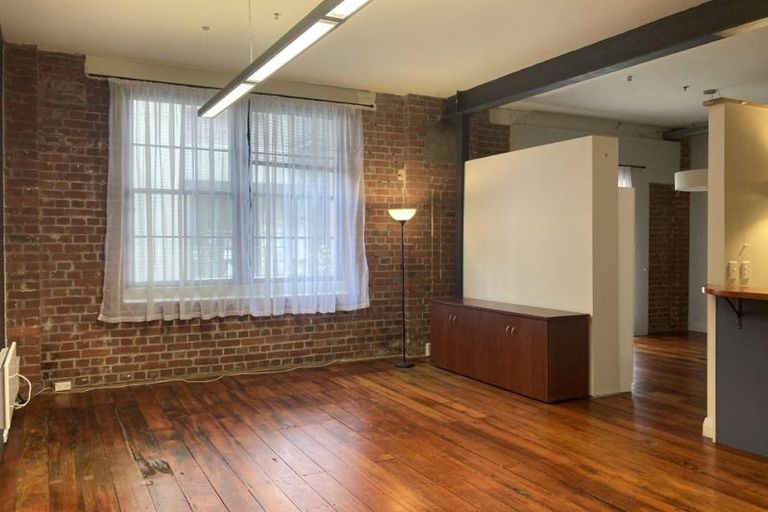 Photo of property in Hannahs Warehouse Apartments, 22/13 Leeds Street, Te Aro, Wellington, 6011