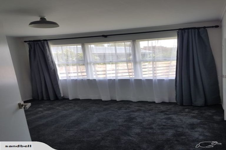 Photo of property in 2/15 Tasman Drive, Opaheke, Papakura, 2113