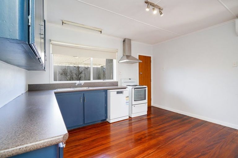 Photo of property in 16 Adamson Crescent, Glengarry, Invercargill, 9810