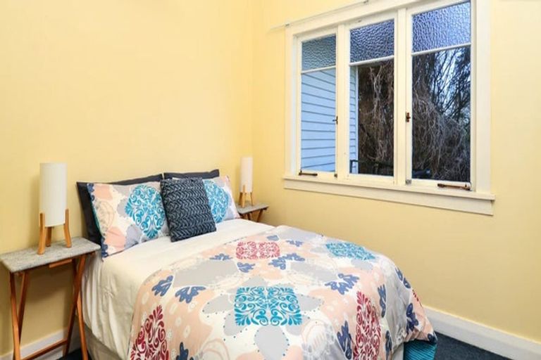 Photo of property in 24 Te Aroha Street, Hamilton East, Hamilton, 3216