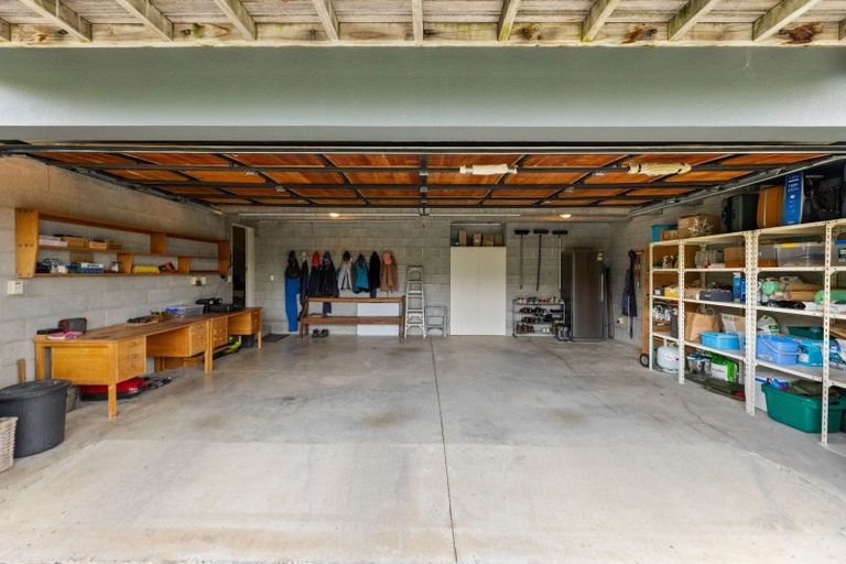 Photo of property in 18 Smith Street, Akaroa, 7520