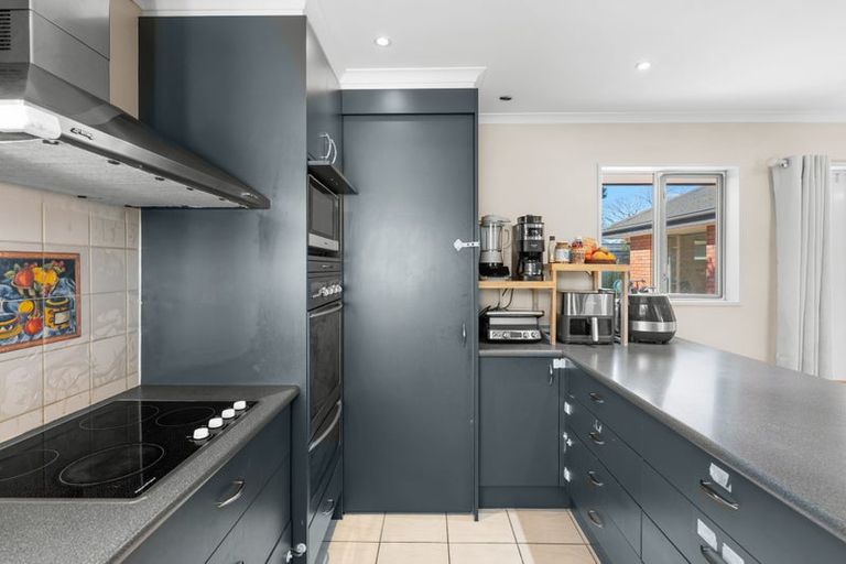 Photo of property in 355 Halswell Road, Halswell, Christchurch, 8025