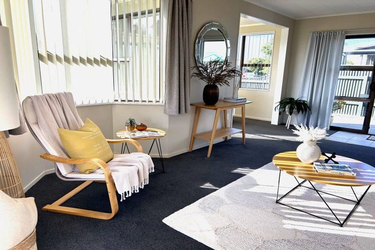 Photo of property in 15 Wild Street, Feilding, 4702