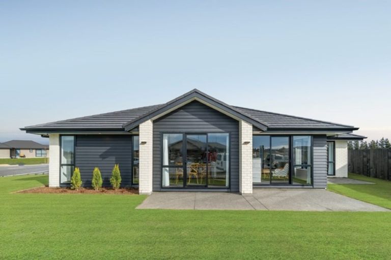 Photo of property in 9 Azara Way, Wigram, Christchurch, 8025