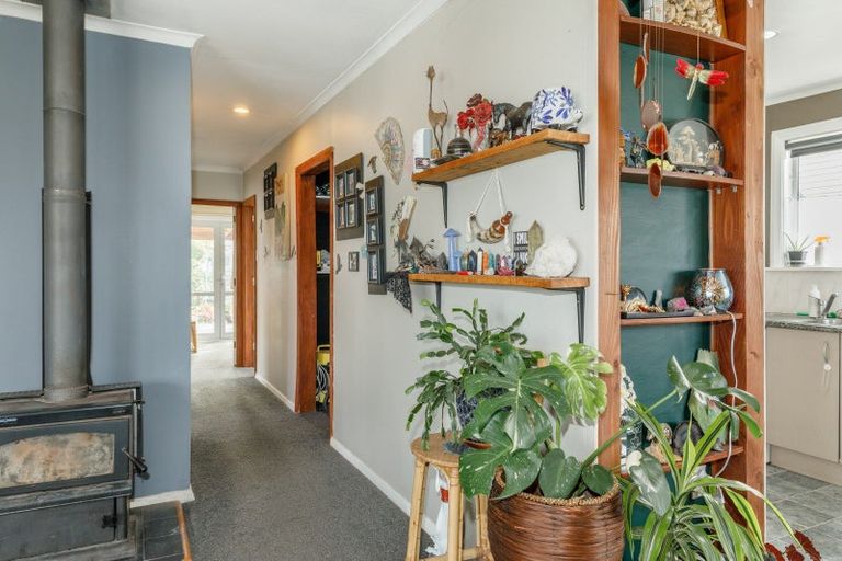 Photo of property in 47 Rintoul Street, Westport, 7825