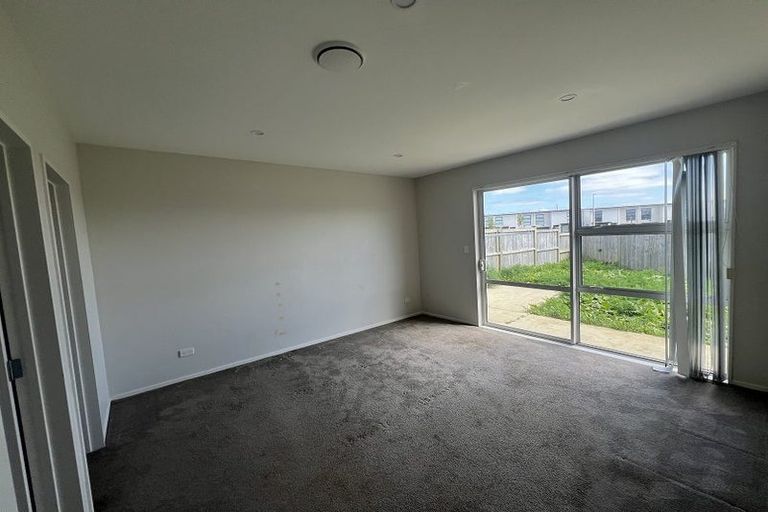 Photo of property in 17 Kapia Drive, Takanini, 2112