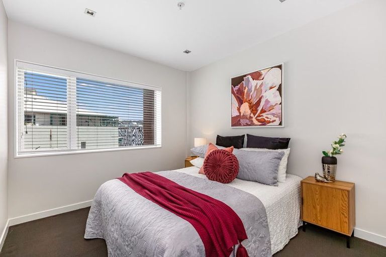 Photo of property in Republic2, 6a/11 Tennyson Street, Te Aro, Wellington, 6011