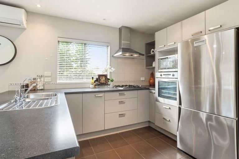 Photo of property in 109b Wellington Street, Howick, Auckland, 2014