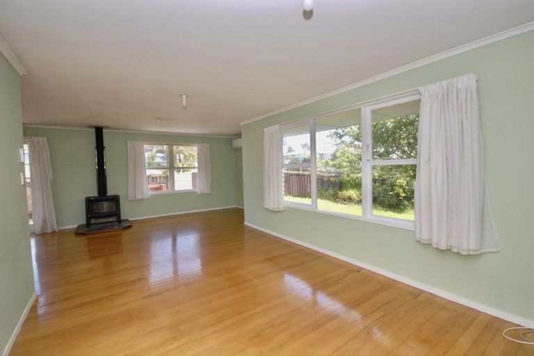 Photo of property in 2 Linwood Avenue, Forrest Hill, Auckland, 0620